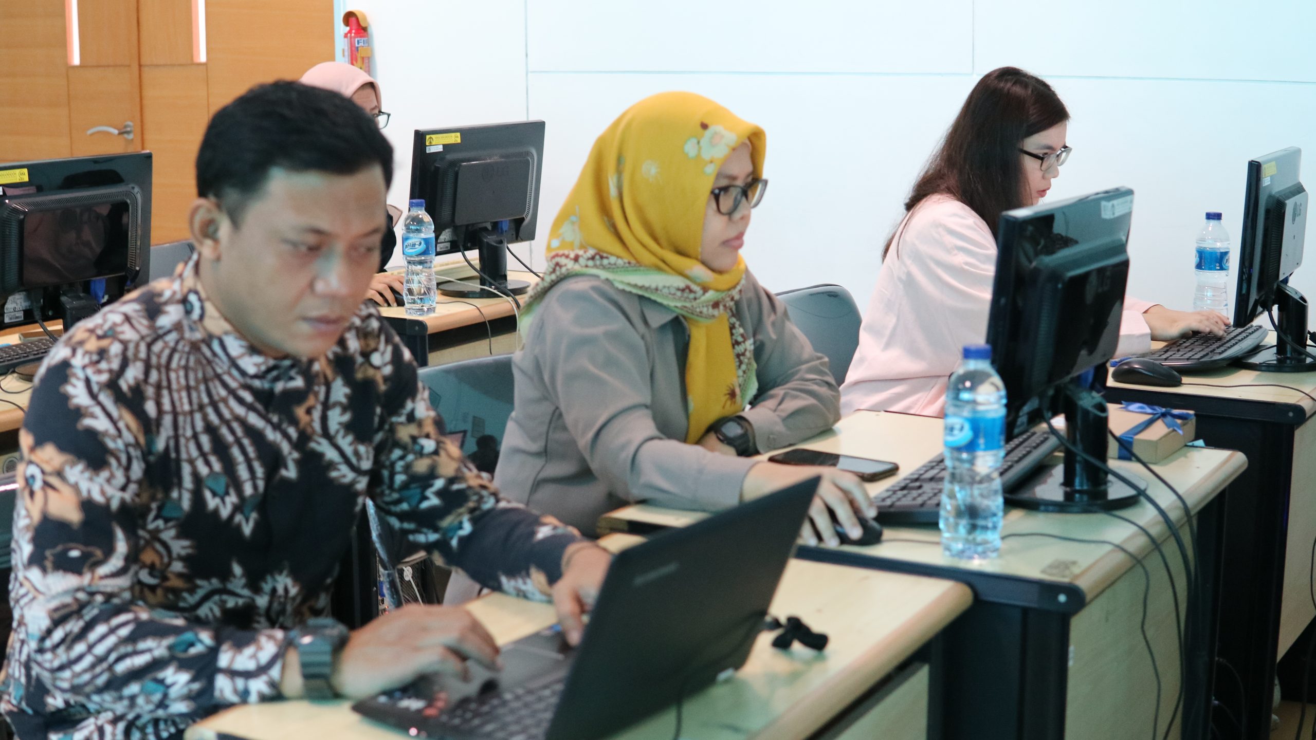 CEP CCIT FTUI Gelar Pelatihan Advance Office Untuk Sumber Daya Manusia